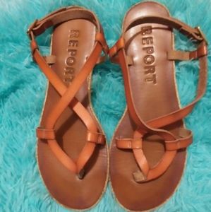 Size 8 Brown Leather Report Sandals